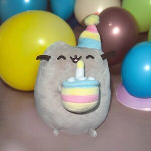 Gund Pusheen the Cat Birthday Cake /Hat Stuffed Plush Animal Toy 11”